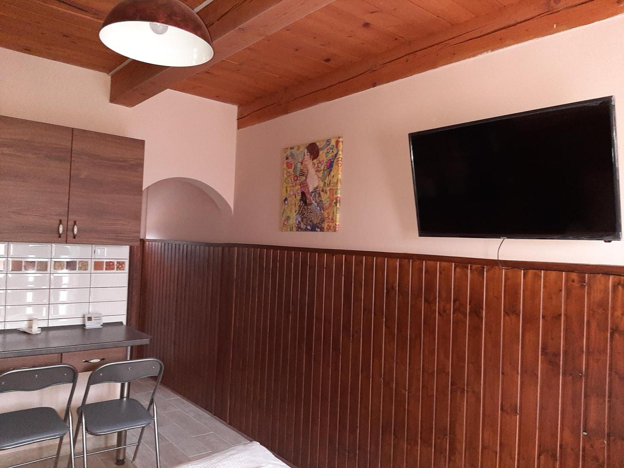 Egniss Apartman Bogács Exteriér fotografie