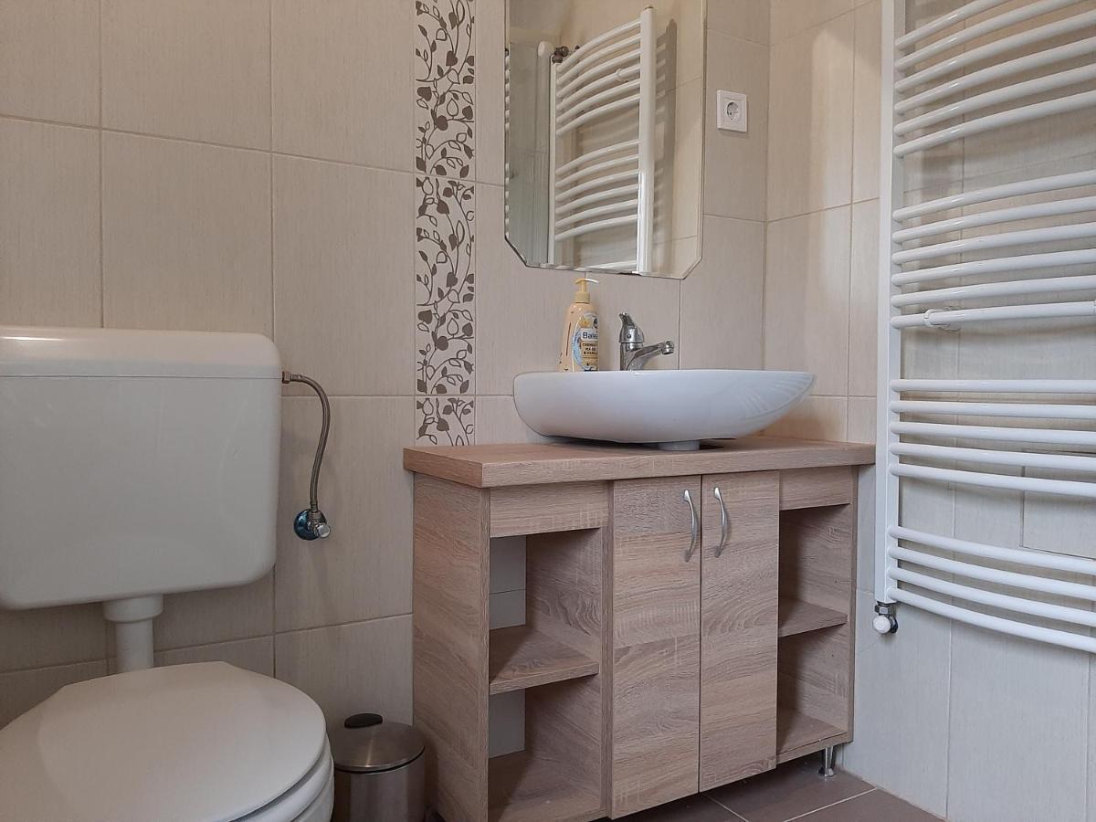 Egniss Apartman Bogács Exteriér fotografie